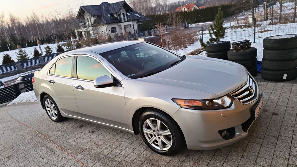 Honda Accord 2.0 156KM LIFT Grzane Fotele Półskóry Klimatronik ALU Zadbany Oryginał