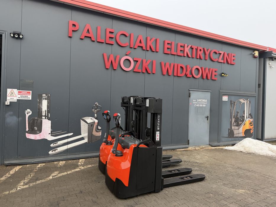 Paleciak elektryczny Toyota Swe 1600 kg 330 cm wózek Toyota 2019 r