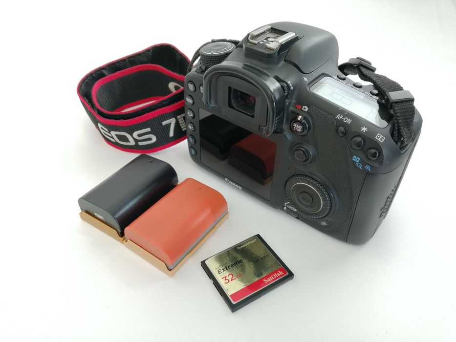 Canon EOS7D bem estimada