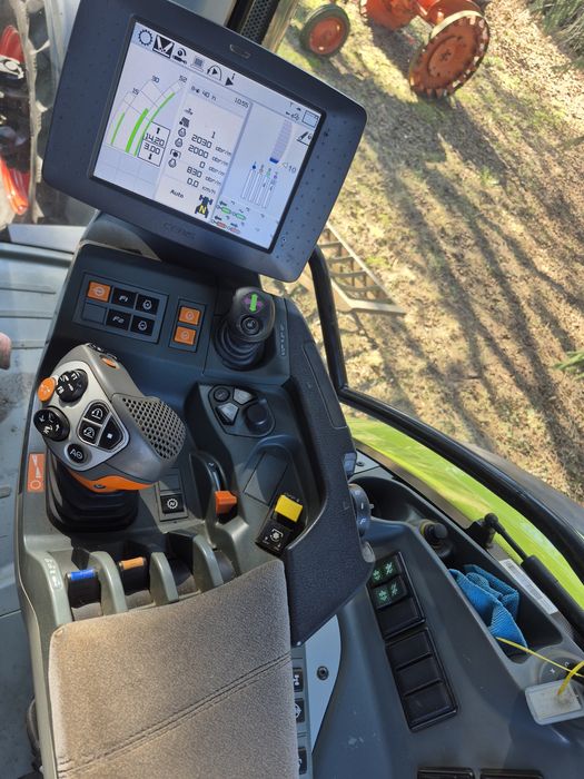 Claas Arion 640 cebis, c-matic  50km/h