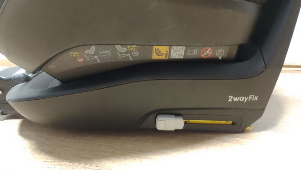 Fotelik maxi Cosi 2wayPearl z bazą