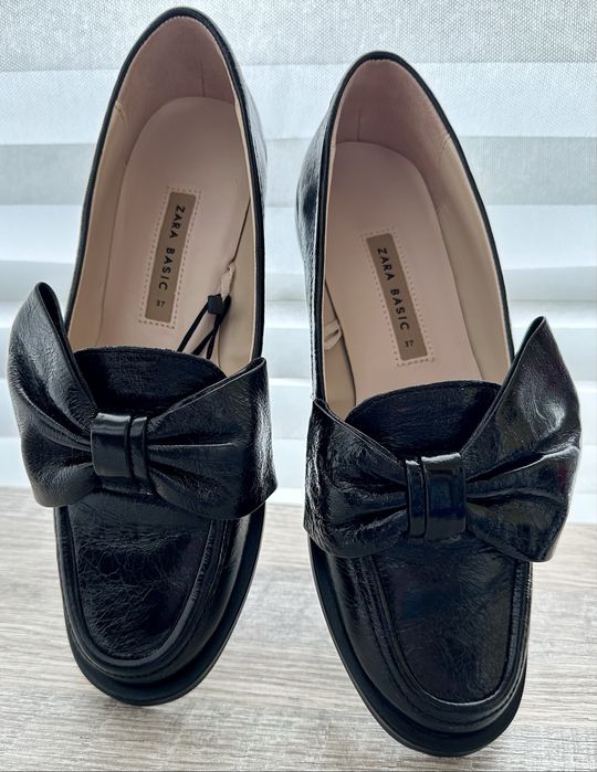 ZARA лофери шкіряні