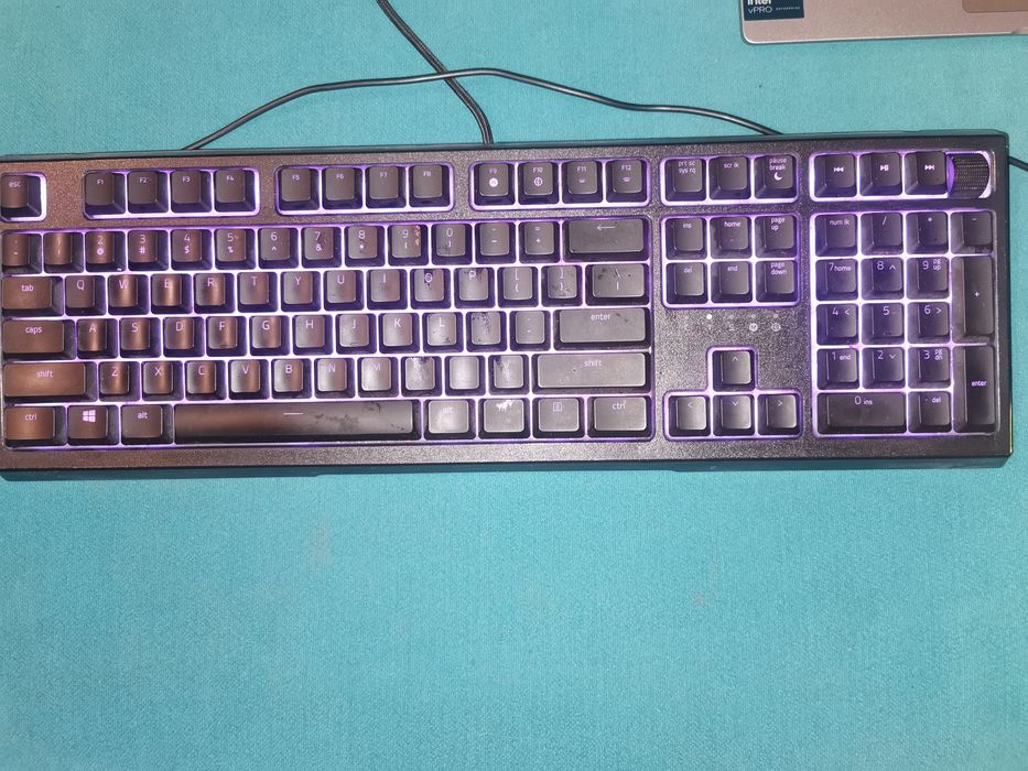 Klawiatura razer ornata V2
