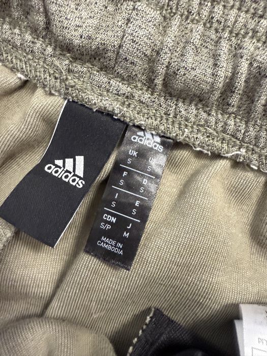 Спортивні штани Adidas розмір S