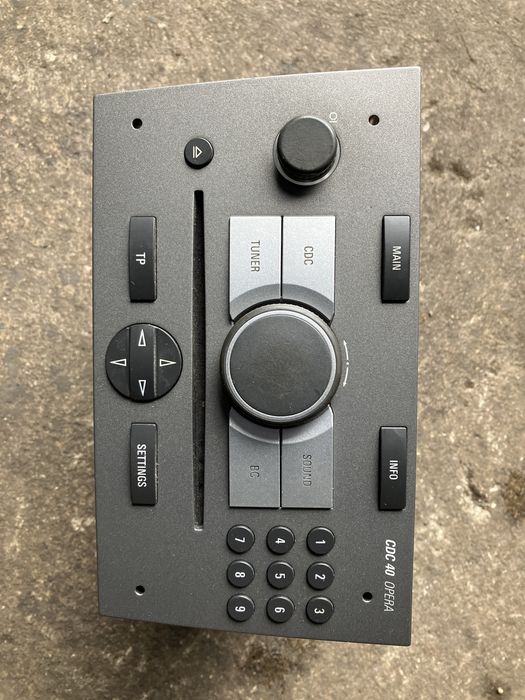 Opel Vectra C - radio