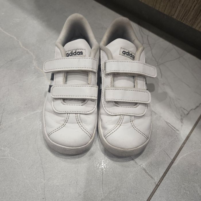 Adidasy rozm 26 chłopiec