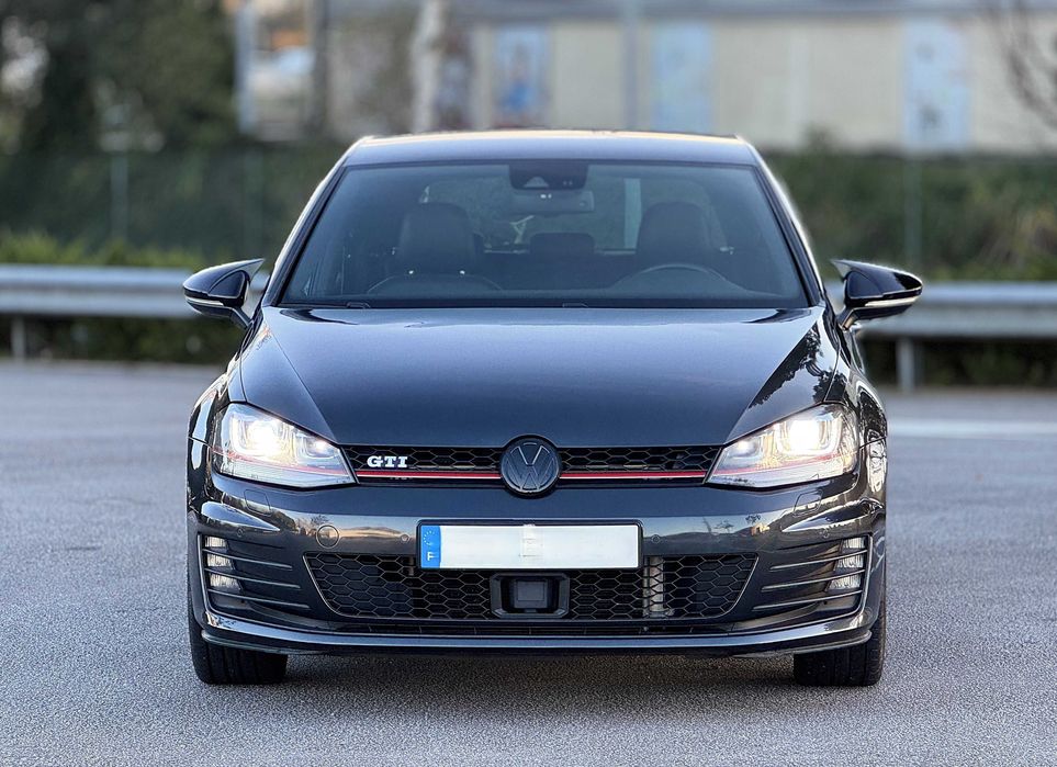 Volkswagen Golf GTi 2.0 TSI BlueMotion PELE C/NOVO