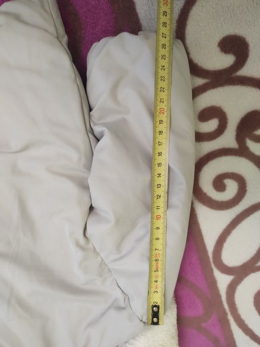 Продам тепленьку куртку для дівчинки 86р