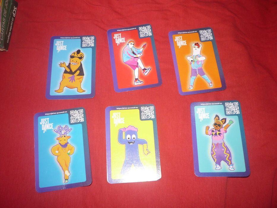 Ofereço "cartas sporting" e outros cromos