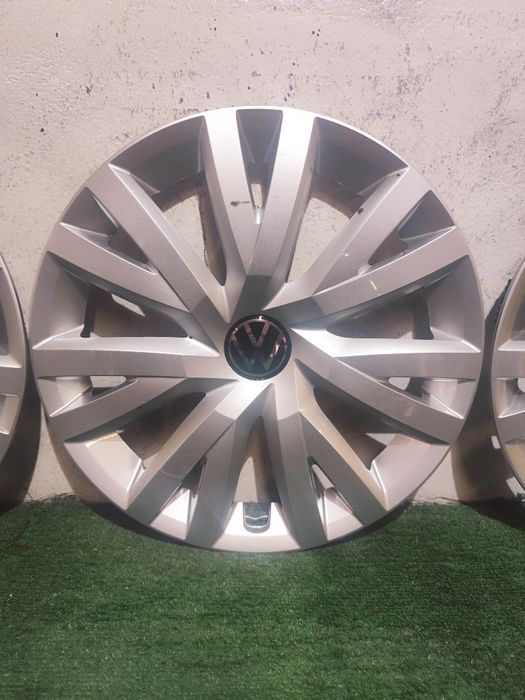 Kołpaki OE VW Golf VII Passat Touran Caddy Jetta 16 " BDB stan