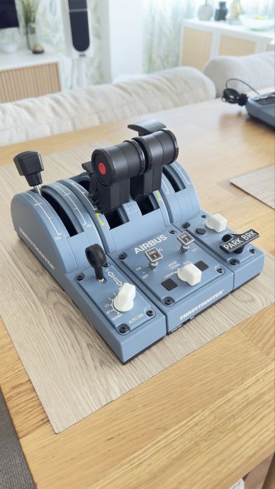 Thrustmaster TCA Quadrant Airbus Edition