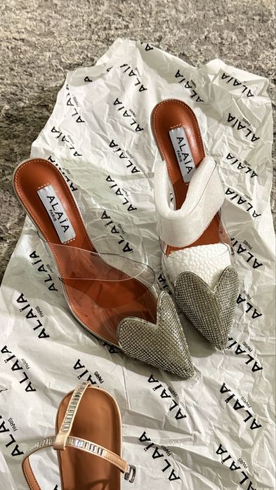 Босоніжки святкові у камінці Alaia лодочки весільні на корпоратив