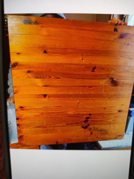 Журнальний столик