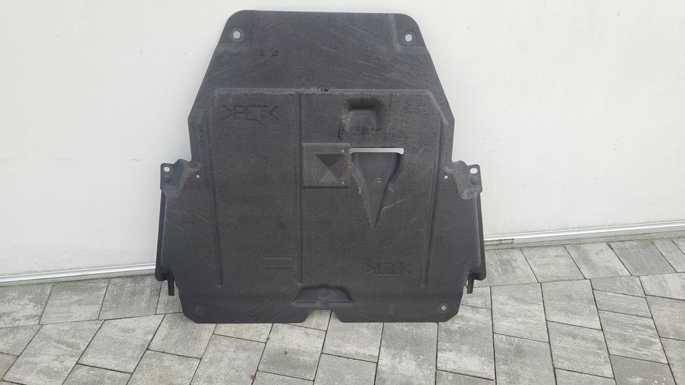 dolna osłona silnika renault megane IV