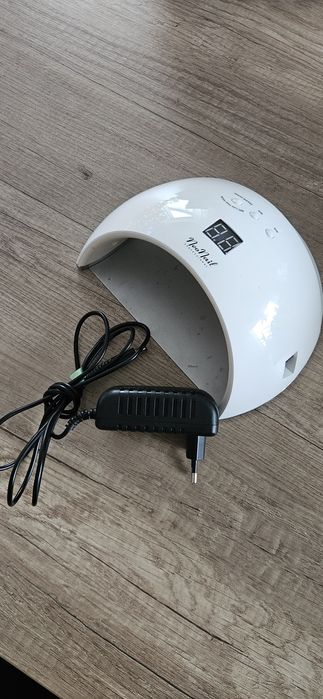Lampa do paznokci  led Neo Nail model 5479