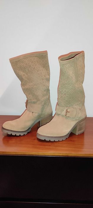 Botas cano alto TAM 37