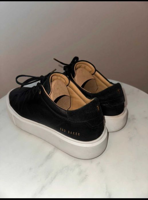 Кросівки жіночі Ted Baker