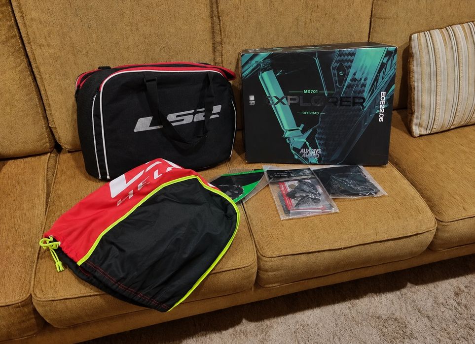 Capacete LS2 MX701 Explorer Carbono M