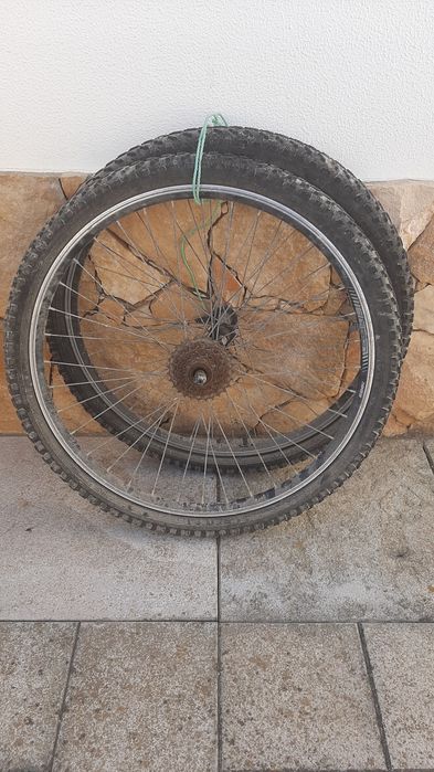 Rodas de bicicleta completas