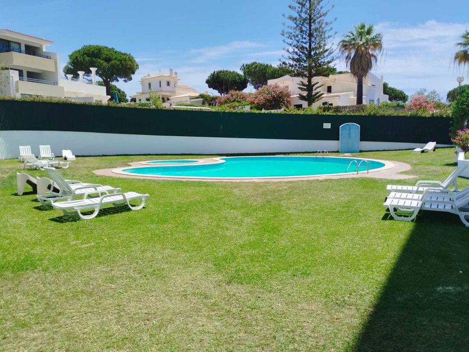 T1 grande com piscina em Vilamoura