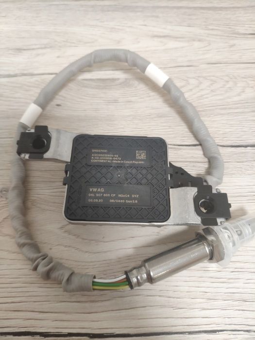 Датчик NOx для VAG 04L907805CF(ORIGINAL VW NOx-Sensor 04L907805CF )