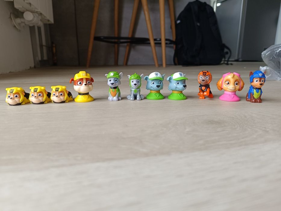 17 sztuk figurki psi patrol