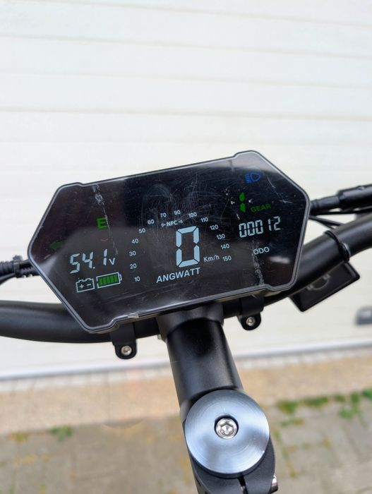 Trotinete Elétrica ANGWATT C1 PRO 2400W Dual Motor