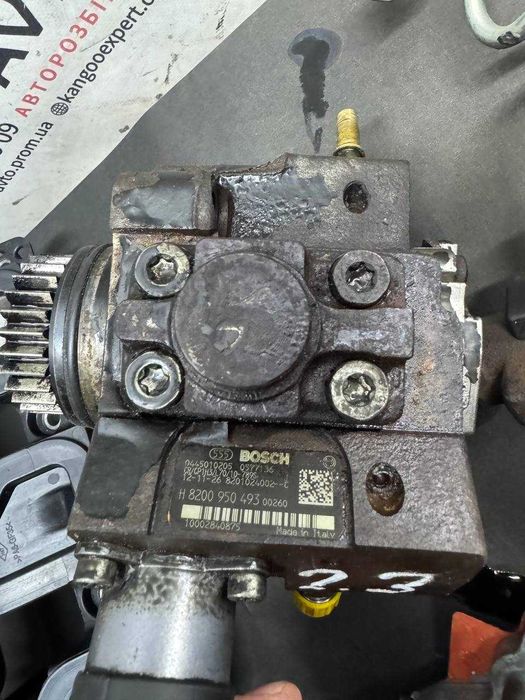 Форсунка 2.3 dci Renault Master3 0445110375 0445010205