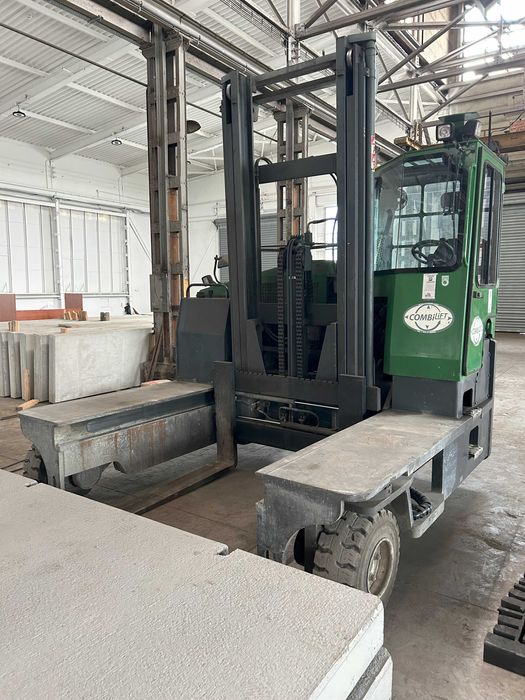 Wózek widłowy COMBILIFT C8000