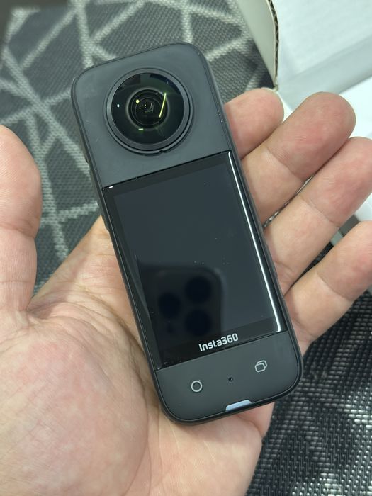 Insta 360 x3 e x 4