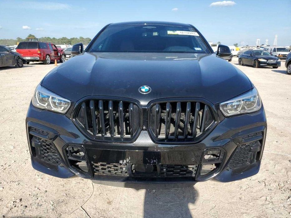 • BMW X6 G06 Двері , дверка в колір та інші запчастини зад перед line