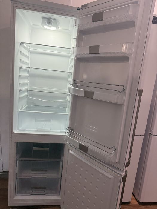 Холодильники виробництва Данії Gram магазин Технодом доставка
