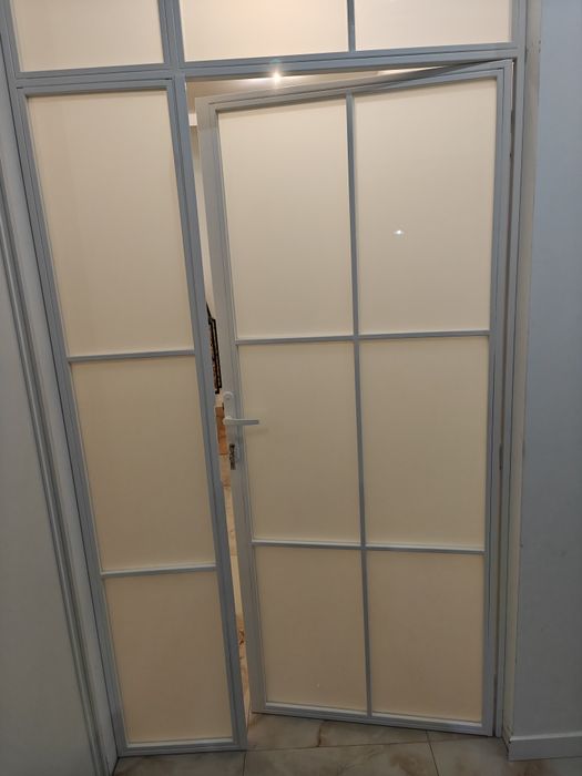Ścianka Loft mleczna biała