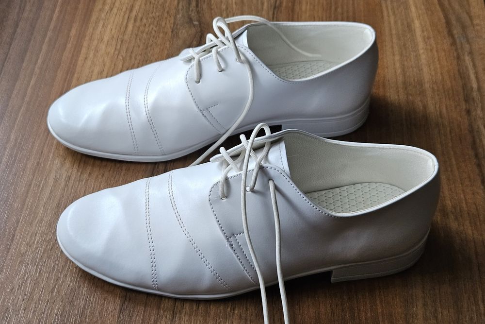 Buty komunijne chlopiec r.36
