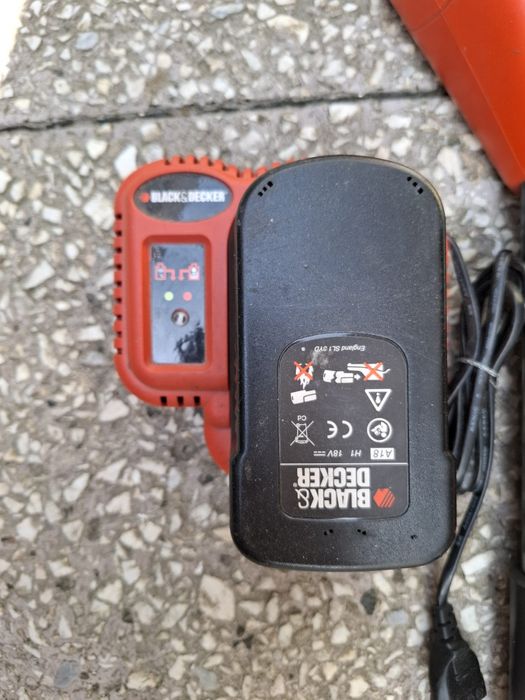 Nożyce do cięcia żywopłoty Black&Decker