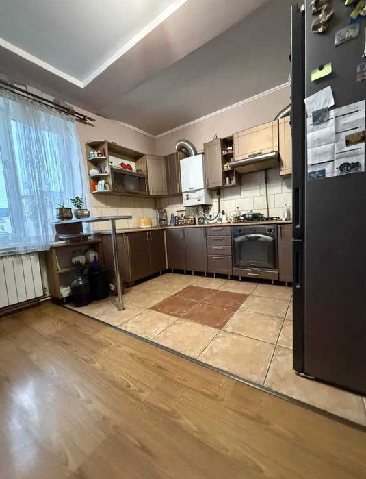 3-кімнатна простора квартира | Пасічна | вул. Тролейбусна | 111 м²