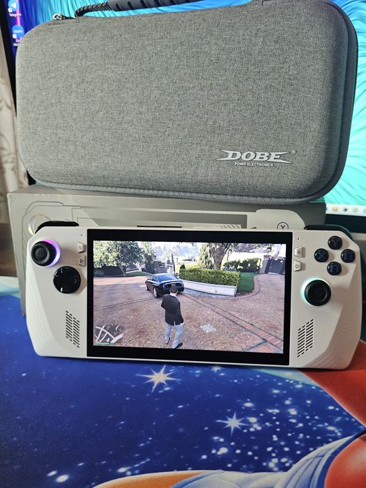 Портативна - ігрова консоль Asus Rog Ally 512Gb + комплект