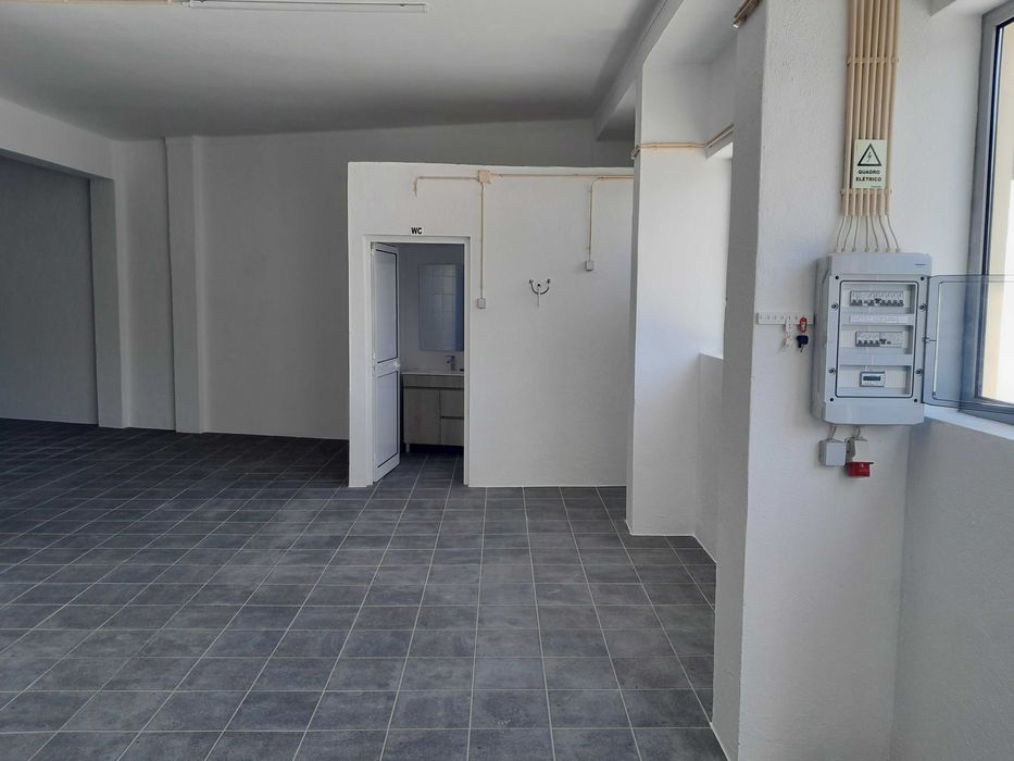 No centro da SERTÃ, para arrendar.