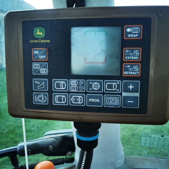 Sprzedam Prase John Deere 592  Belarka