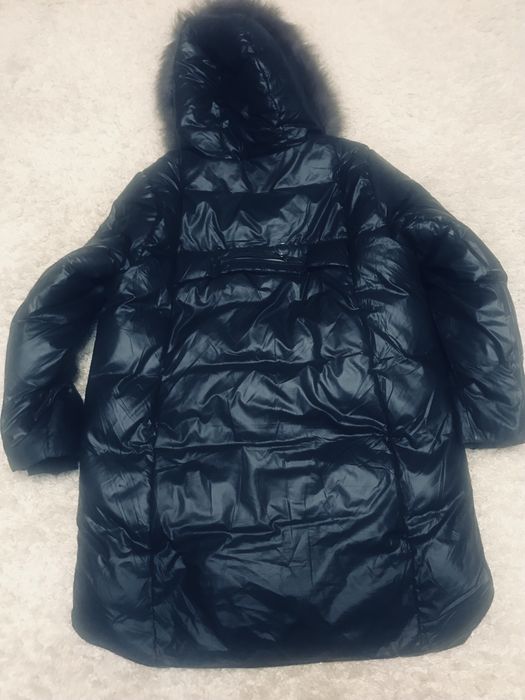 Продам зимову курточку