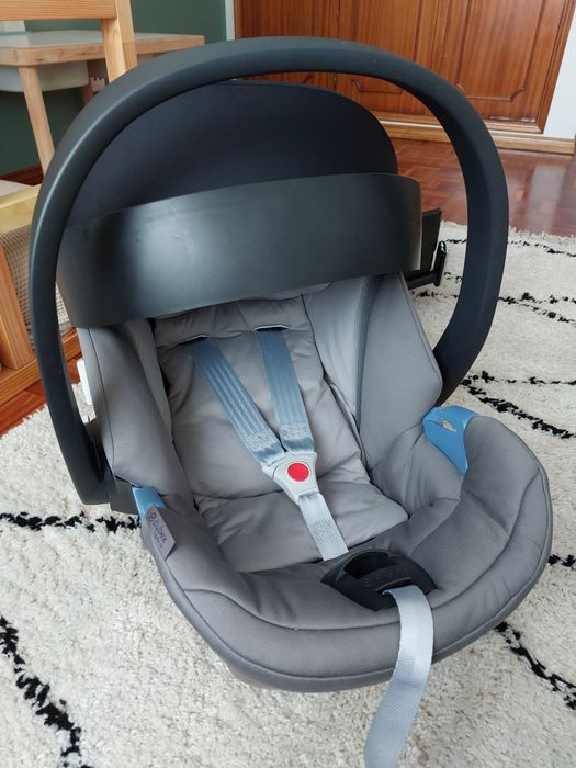 Cadeira auto Cybex Aton 5 + Aton base 2-fix + Adaptadores