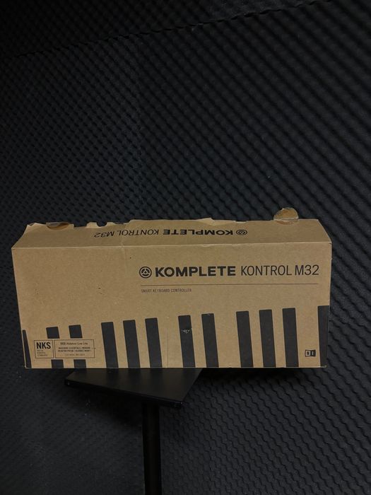 Komplete Kontrol M32