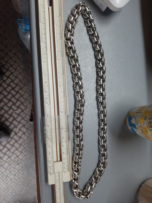 Продам цепочку серебряную 195грм
