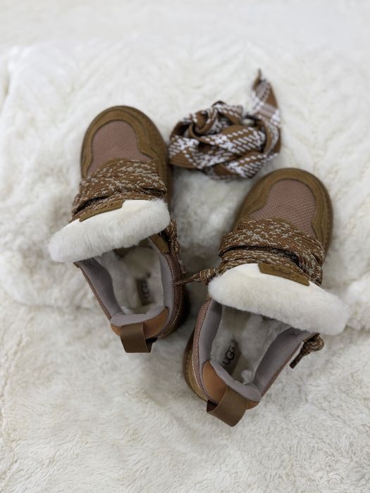 Sapatilhas UGG Lowmel