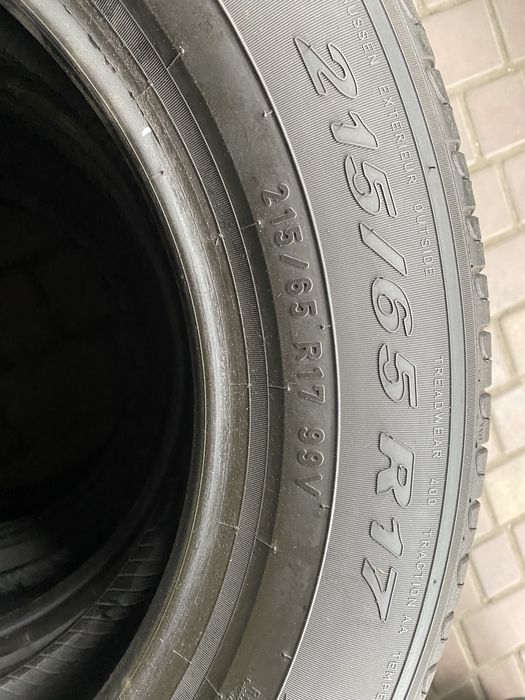 Літні шини 215/65R17 PIRELLI 2022р. 5.5мм.