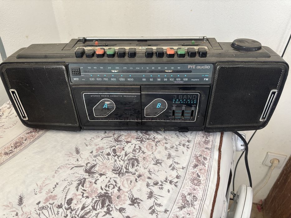 Vende-se vários rádios