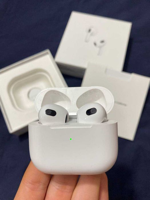 Продам свої airpods 3 оригінал !