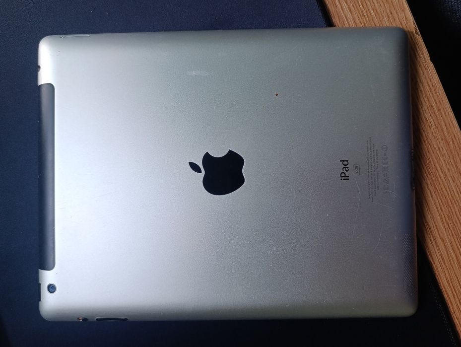 Айпад на 32 GB apple
