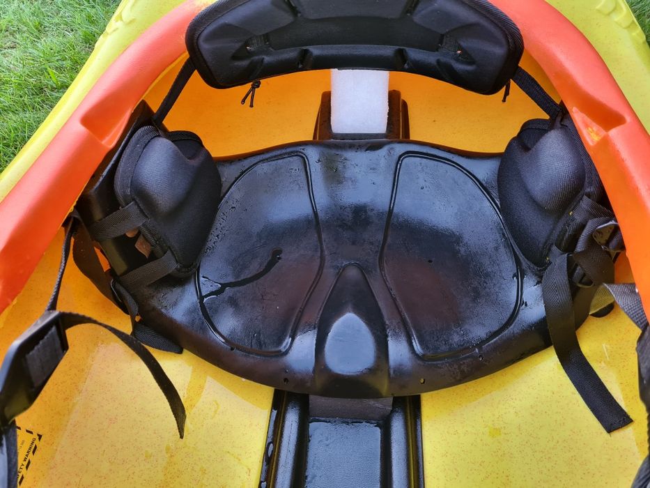 Kajak pyranha karnali rozm. M