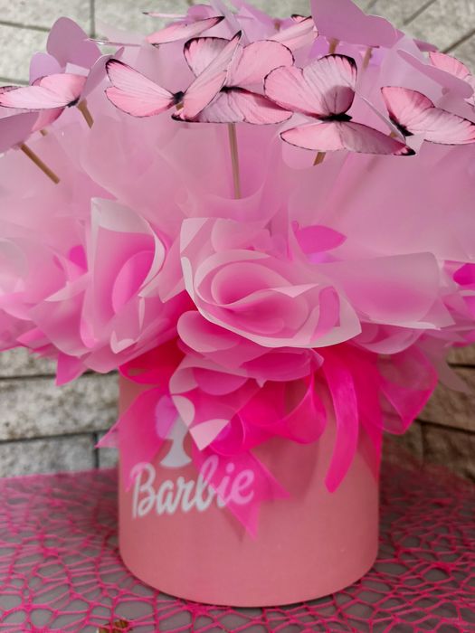 Композиція із метеликів!!